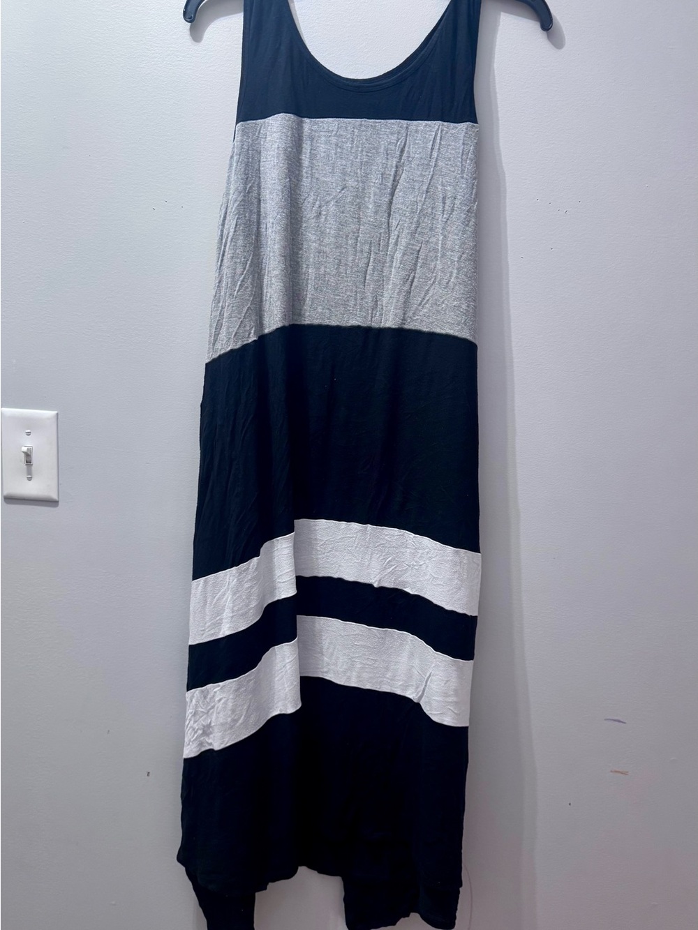 Simply Vera Vera Wang Women’s Black and Gray Colorblock Maxi Dress, Size XL